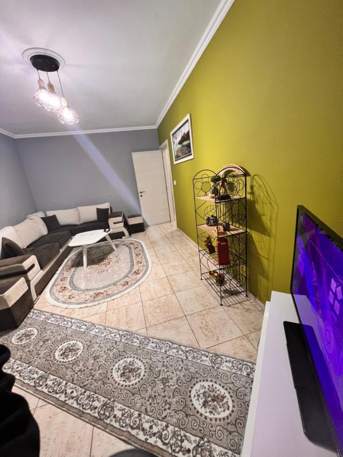 Downtown Retreat "Spiranca" Apartment Tirana Exterior foto