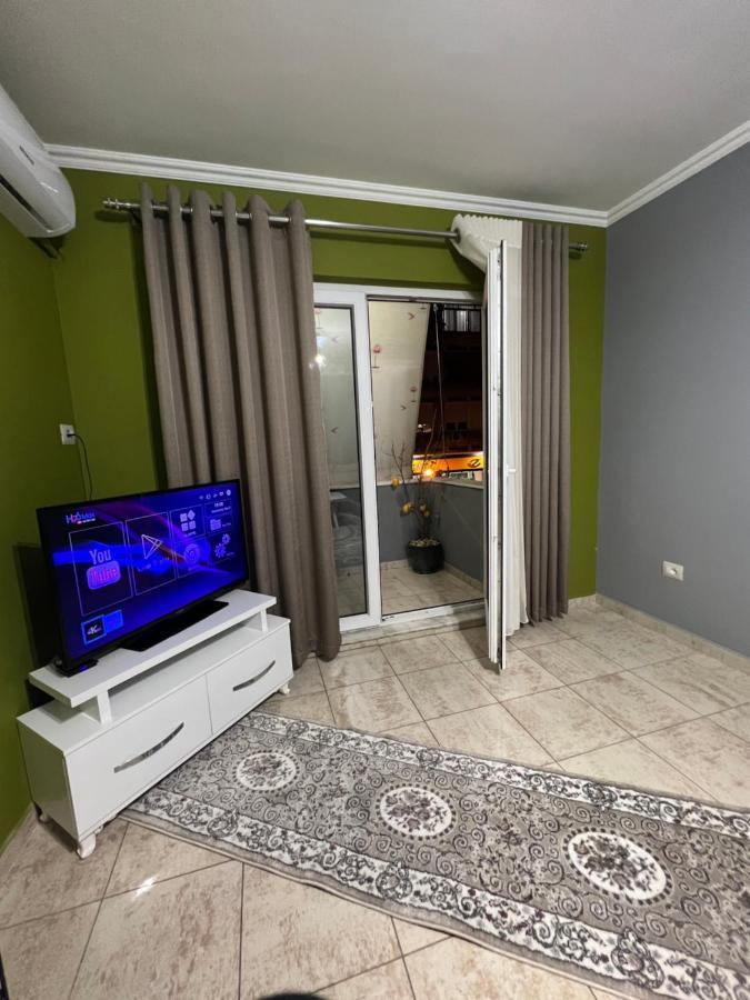 Downtown Retreat "Spiranca" Apartment Tirana Exterior foto