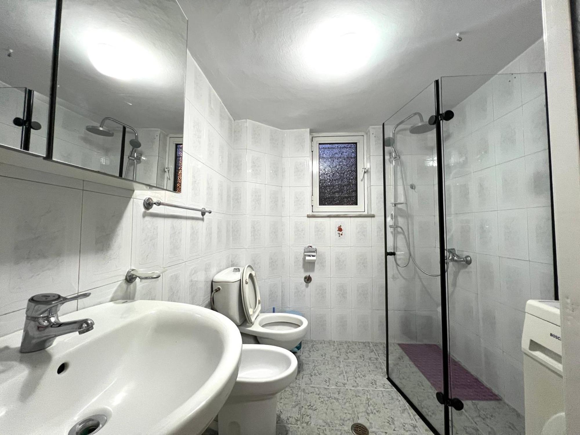 Downtown Retreat "Spiranca" Apartment Tirana Exterior foto