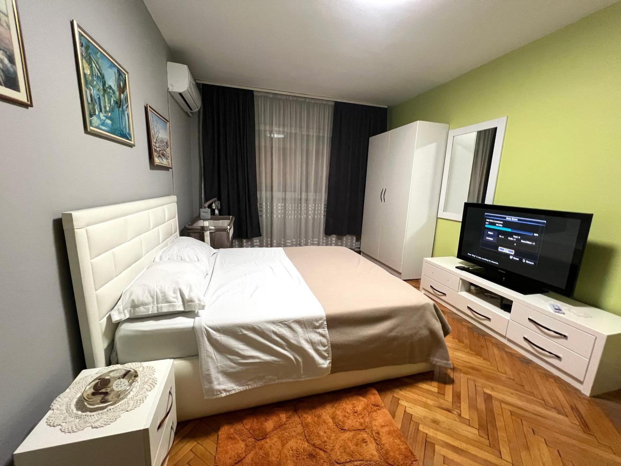 Downtown Retreat "Spiranca" Apartment Tirana Exterior foto
