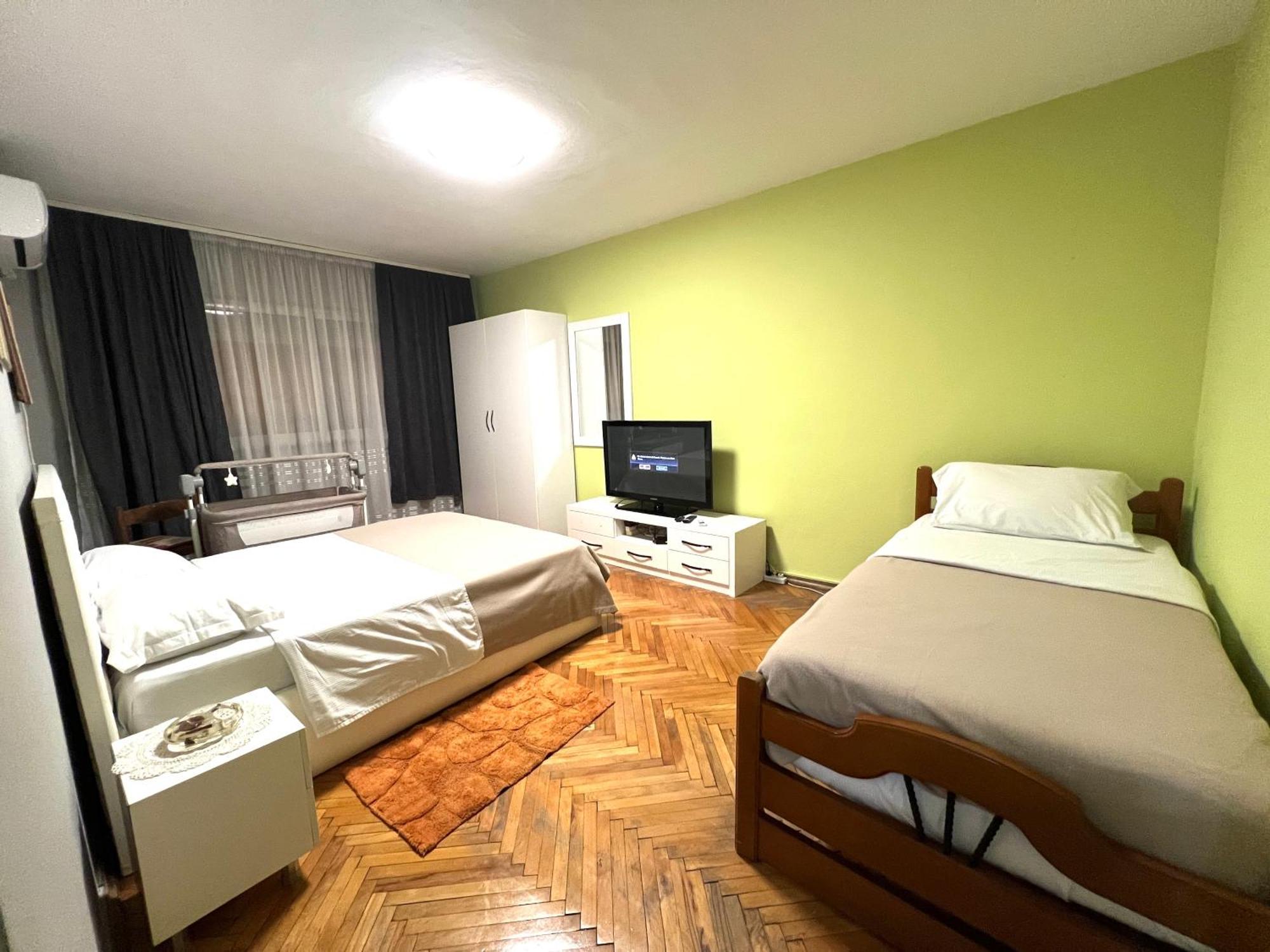 Downtown Retreat "Spiranca" Apartment Tirana Exterior foto